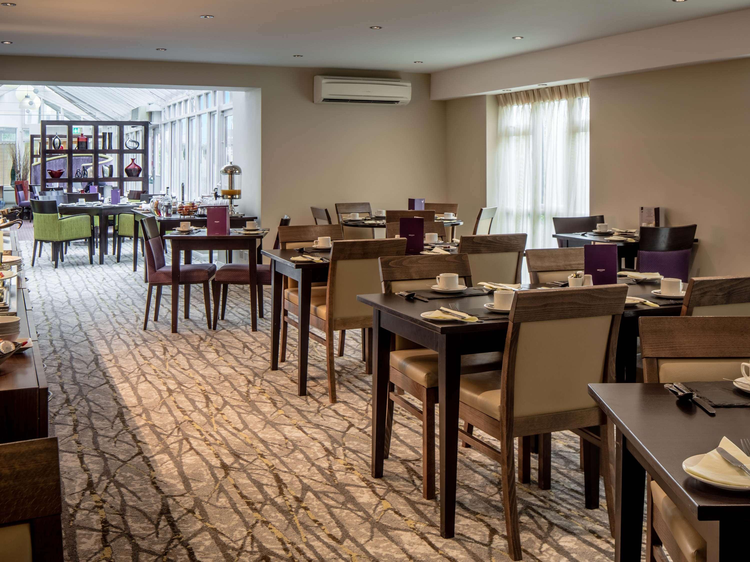 Mercure Hatfield Oak Hotel Exterior foto