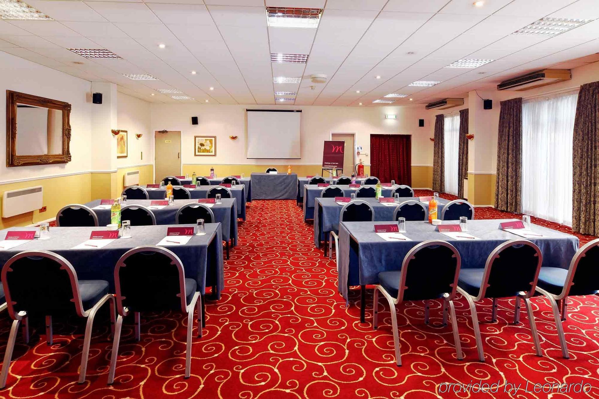 Mercure Hatfield Oak Hotel Facilidades foto