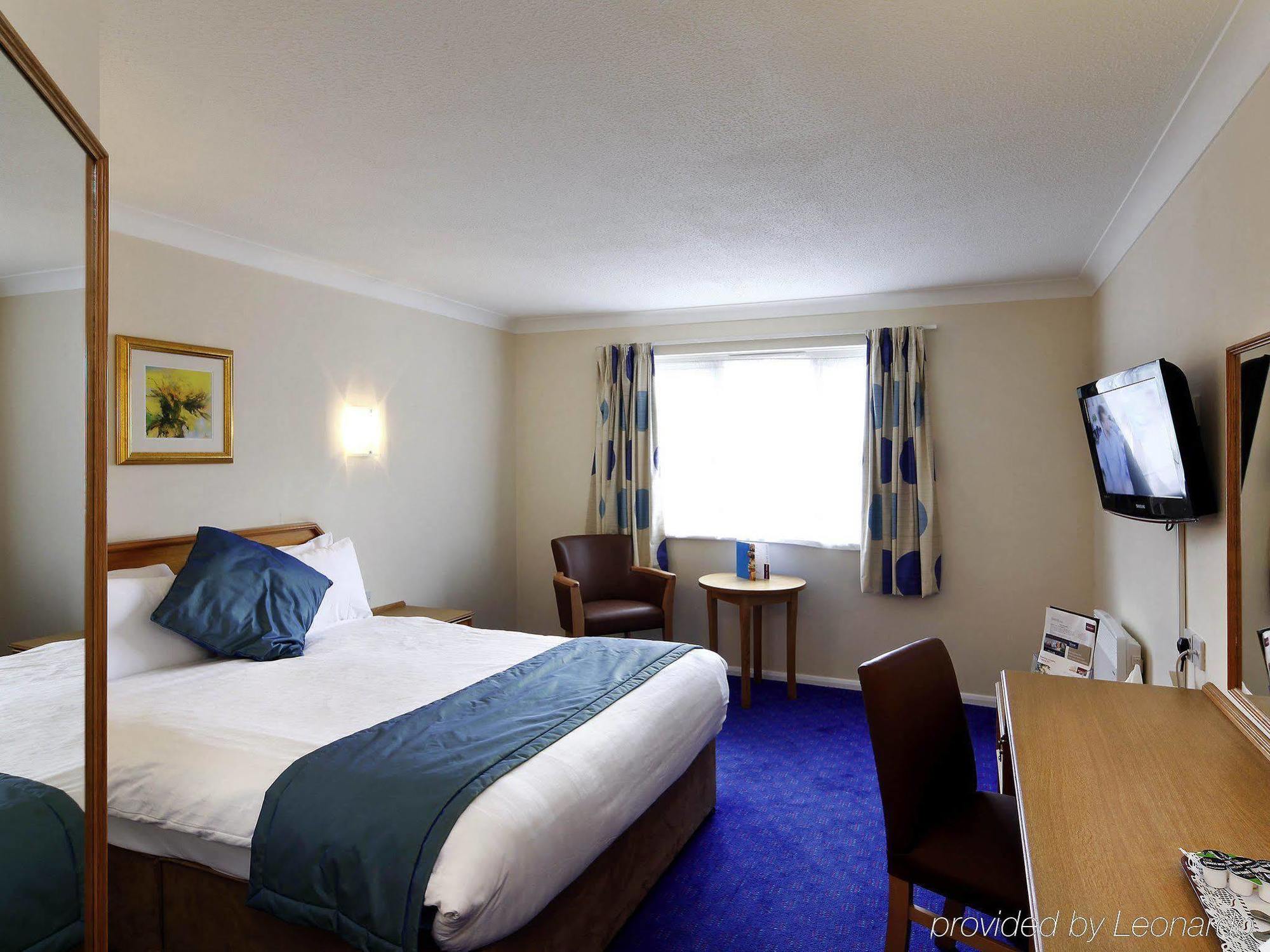 Mercure Hatfield Oak Hotel Exterior foto