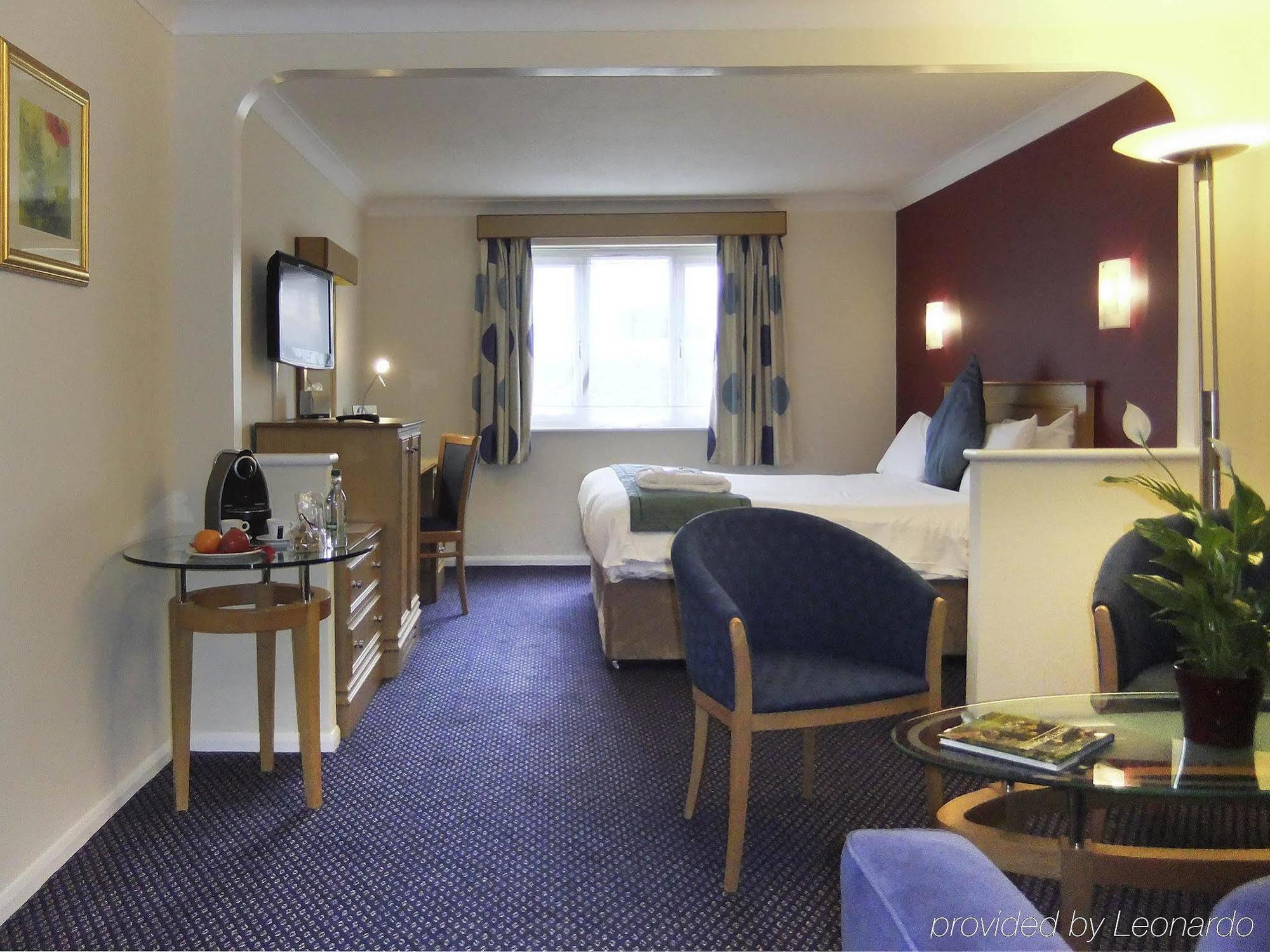 Mercure Hatfield Oak Hotel Exterior foto