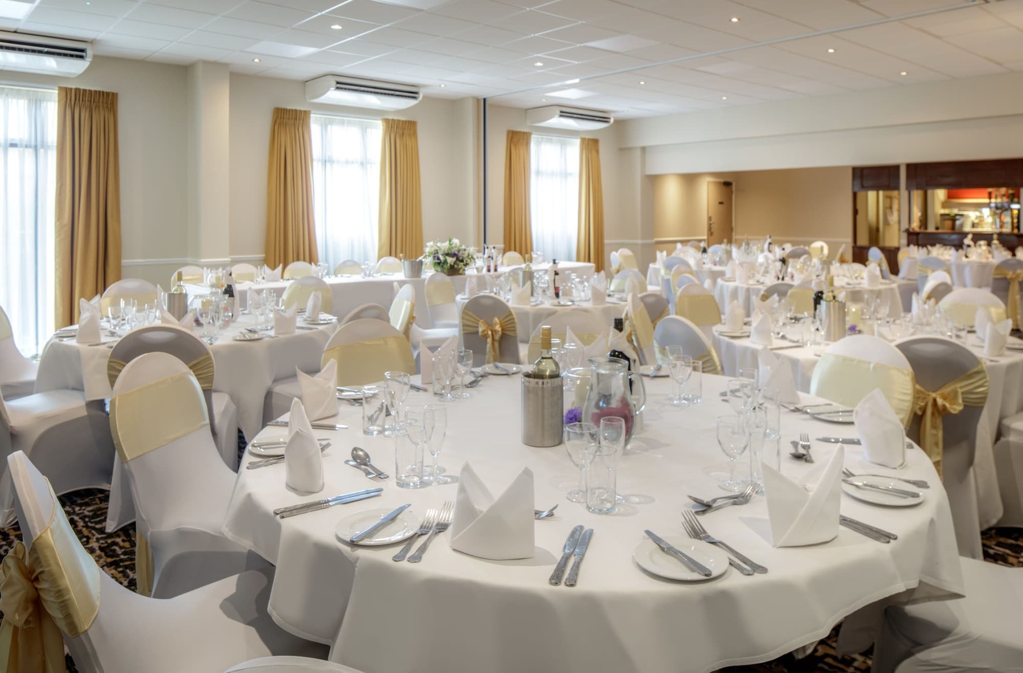 Mercure Hatfield Oak Hotel Exterior foto